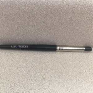 Laura Mercier Eye Crease Brush. Brand New.